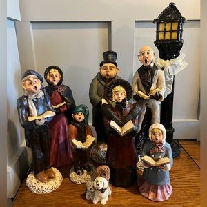 PJ's Dicken's Cedartown Carolers